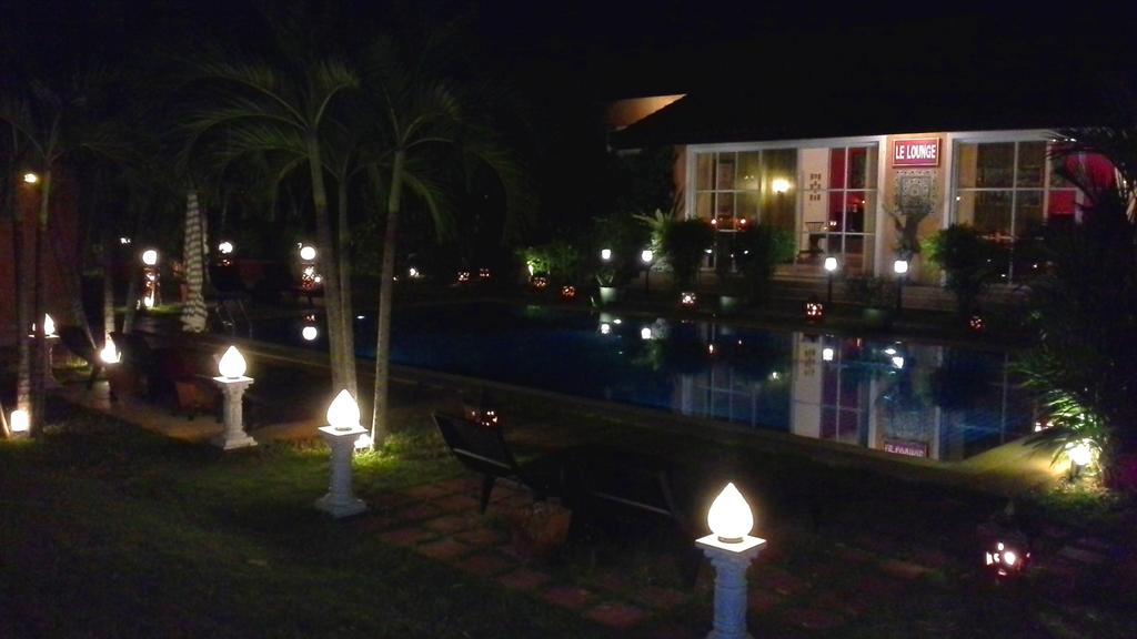 Pictory Garden Resort Sattahip Exterior photo